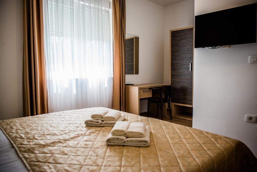 Hotel Martin Меджугорье Экстерьер фото